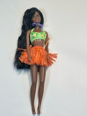 vintage collectible doll is a 1990 Mattel Hawaiian Fun Christie